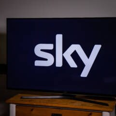 Sky auf dem Fernseher