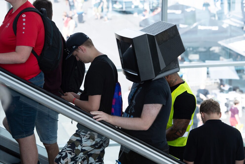 The mysterious TV head cosplayer has been seen in many places